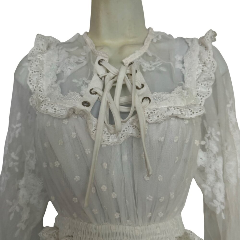 shop17 White Lace dress Long Sleeve Tiered Floral Medium women ruffle new